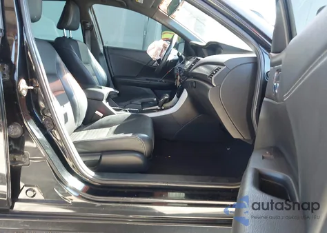 2017 Honda Accord Sport from USA, damaged, VIN 1HGCR2F55HA020625